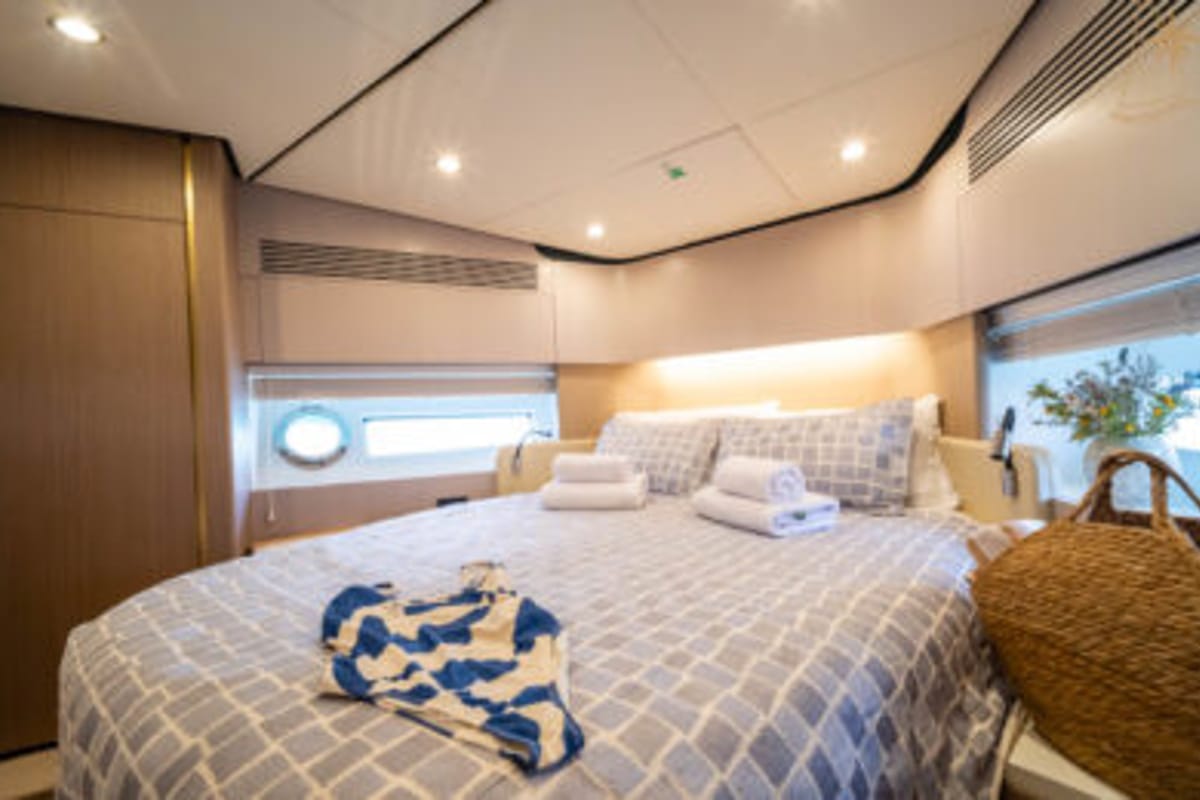 Cabin on Illyrius, a Azimut 55 Fly yacht at Grad Trogir, Croatia