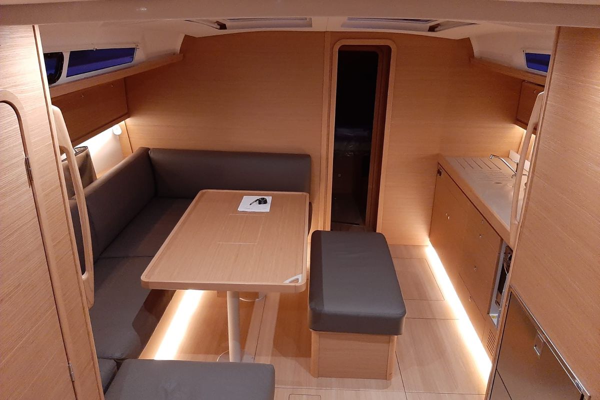 Salon of Nishane, a Dufour 460 sailboat at Piombino, Italy