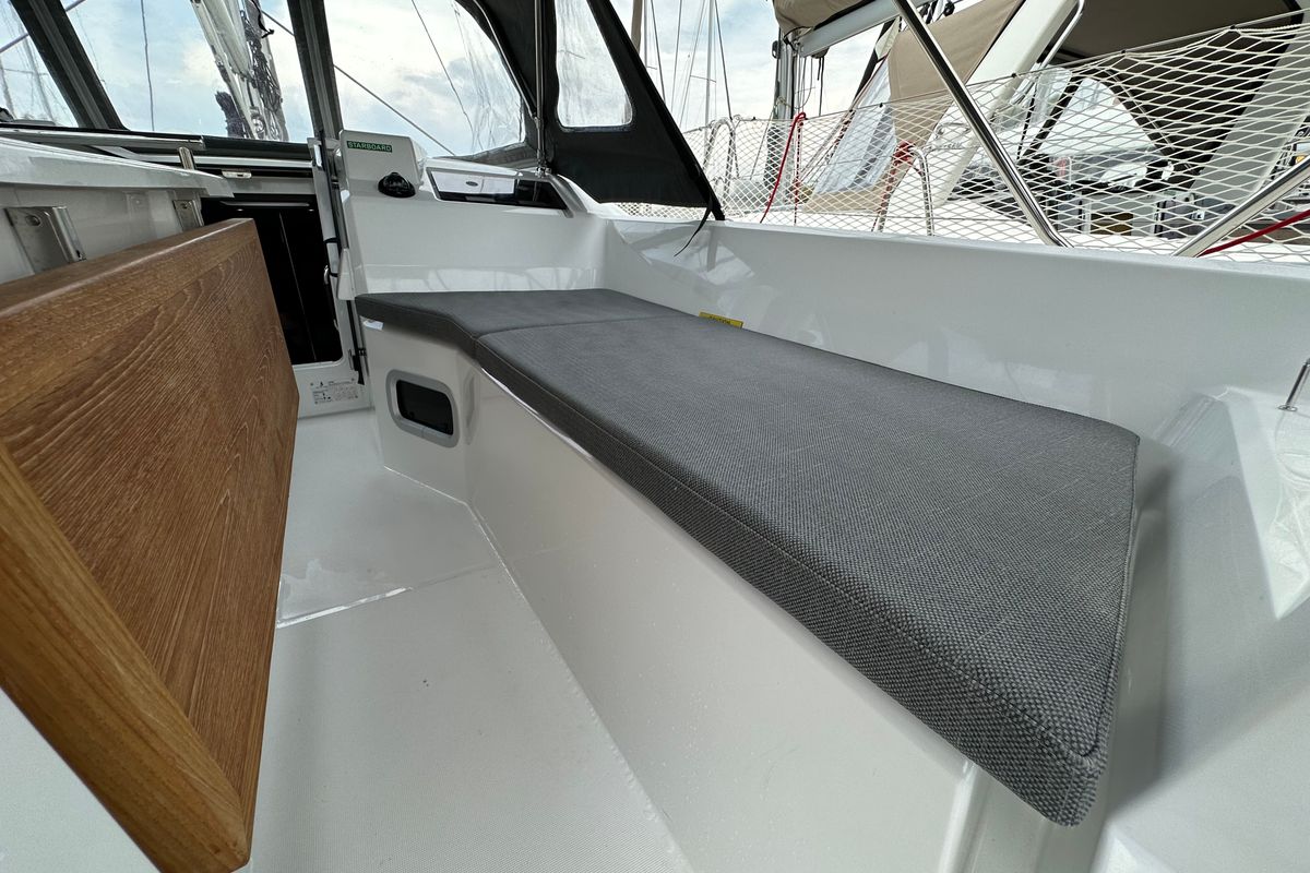 Deck of Aria, a Beneteau Oceanis 34.1 sailboat at Athens, Greece