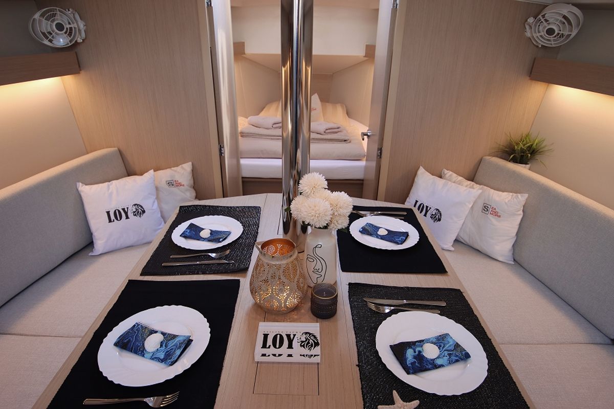 Salon of Loy, a Beneteau Oceanis 34.1 sailboat at Općina Rogoznica, Croatia