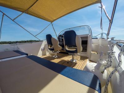 Deck of 253065ML, a Galeon Galia 630 motorboat at Mali Lošinj, Croatia
