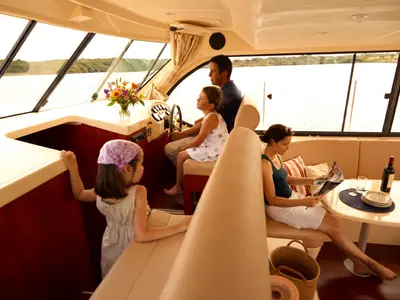 Cruiser Premium 8/10 Pers., a Nicols Nicols Estivale Octo motorboat at Tokaj, Hungary