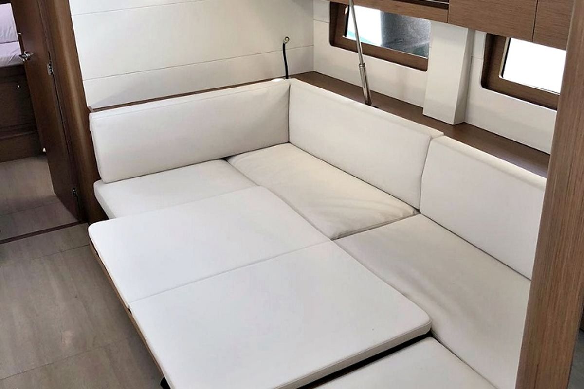 Salon of Pearl Dreams, a Beneteau Oceanis 51.1 sailboat at Općina Sukošan, Croatia