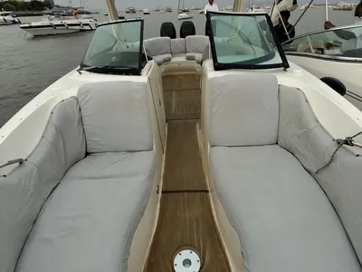 Deck of Godiva, a Sea Ray Boats Sea Ray SLX 300 motorboat at Mumbai Harbour, India