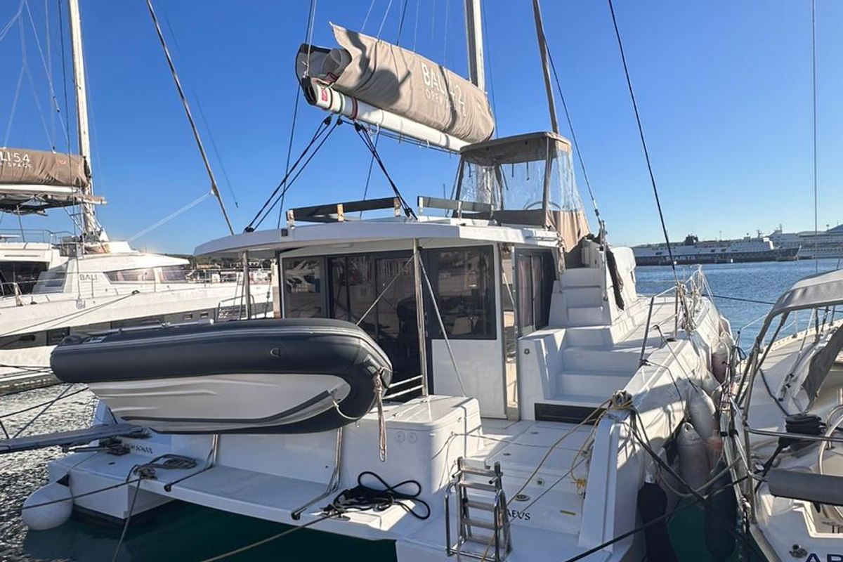 Exterior view of High School, a Bali 4.2 catamaran at Svoronata, Greece