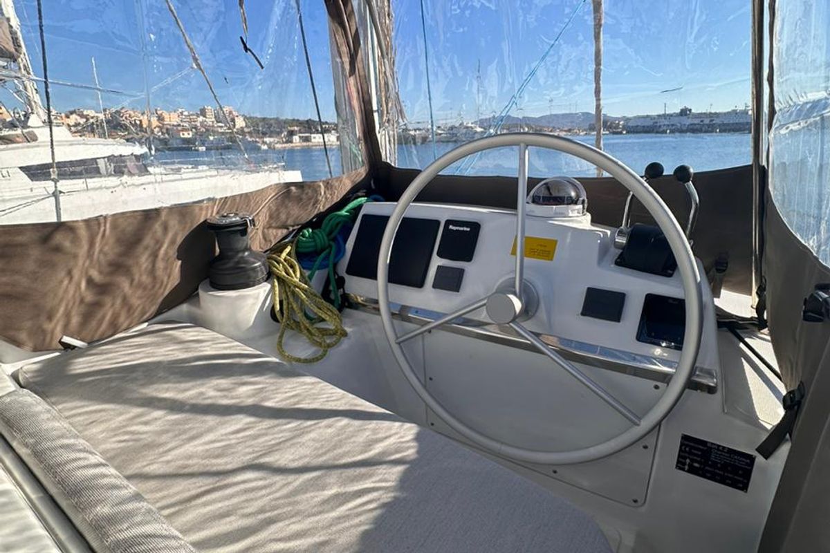 Cockpit of High School, a Bali 4.2 catamaran at Svoronata, Greece