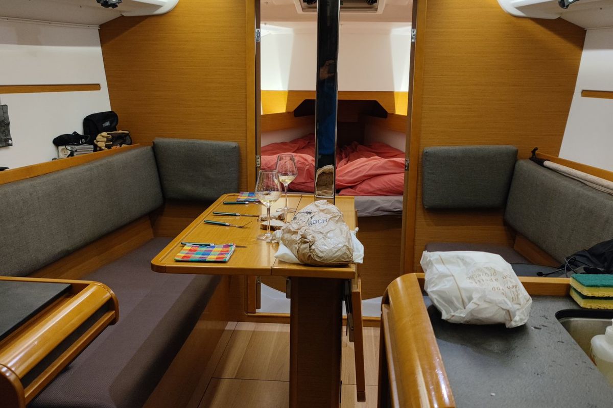 Salon of Madison, a Jeanneau Sun Odyssey 349 sailboat at Toulon, France