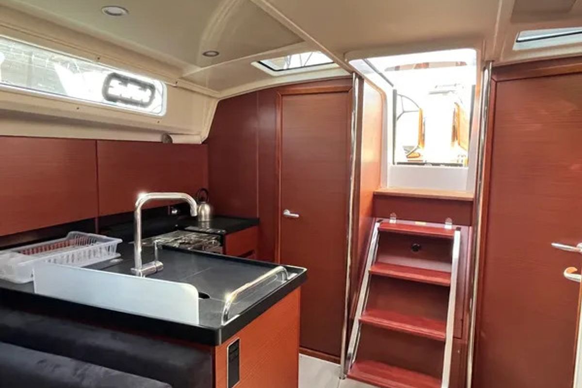Galley of Eugene, a Hanse Yachts Hanse 418 sailboat at Municipal Unit of Ellomenos, Greece
