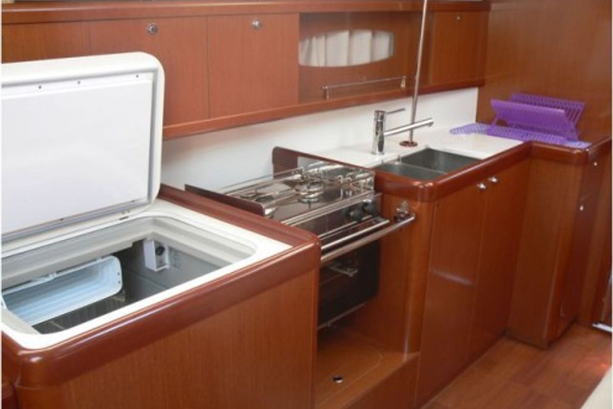Galley of Tosca, a Beneteau Oceanis 40 sailboat at Municipal Unit of Elefsina, Greece