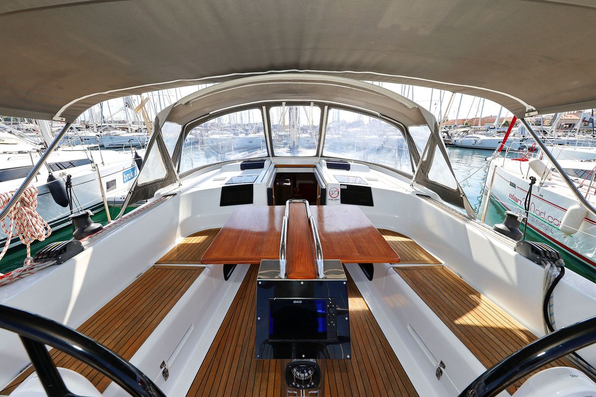 Cockpit of Pretty Woman, a Hanse Yachts Hanse 415 sailboat at Grad Biograd na Moru, Croatia