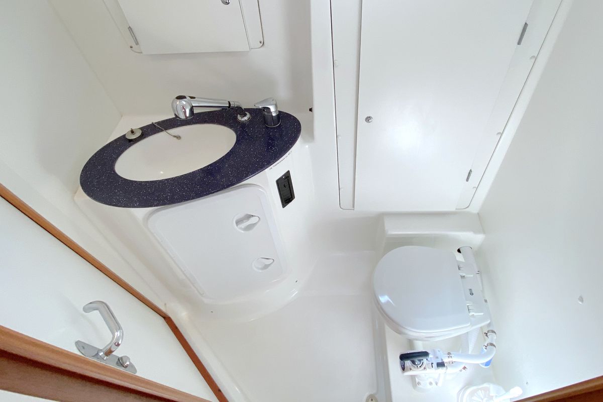 Head on Fix, a Beneteau Cyclades 43.4 sailboat at Heiligenhafen, Germany