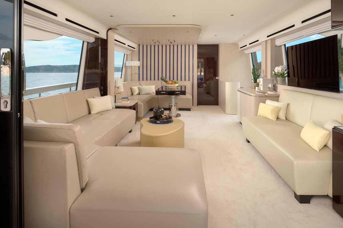 Salon of Viva, a Azimut 78 Fly yacht at Podstrana - Miljevac, Croatia