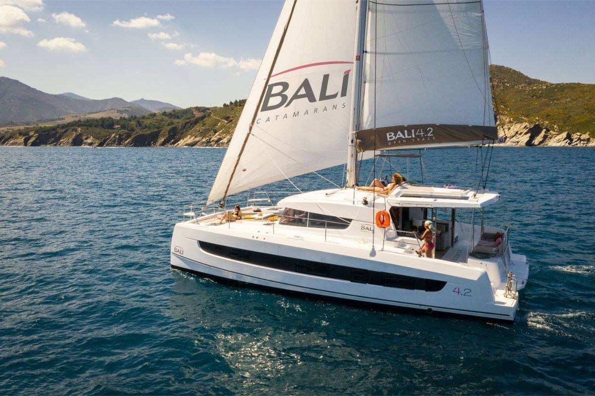Exterior view of Sahar, a Bali 4.2 catamaran at Capo d'Orlando, Italy