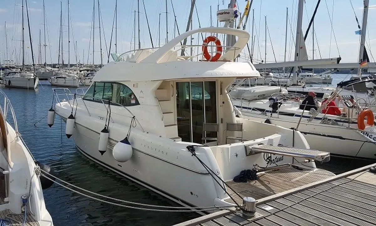 Deck of Fortuna, a Jeanneau Prestige 36 Fly yacht at Punat, Croatia