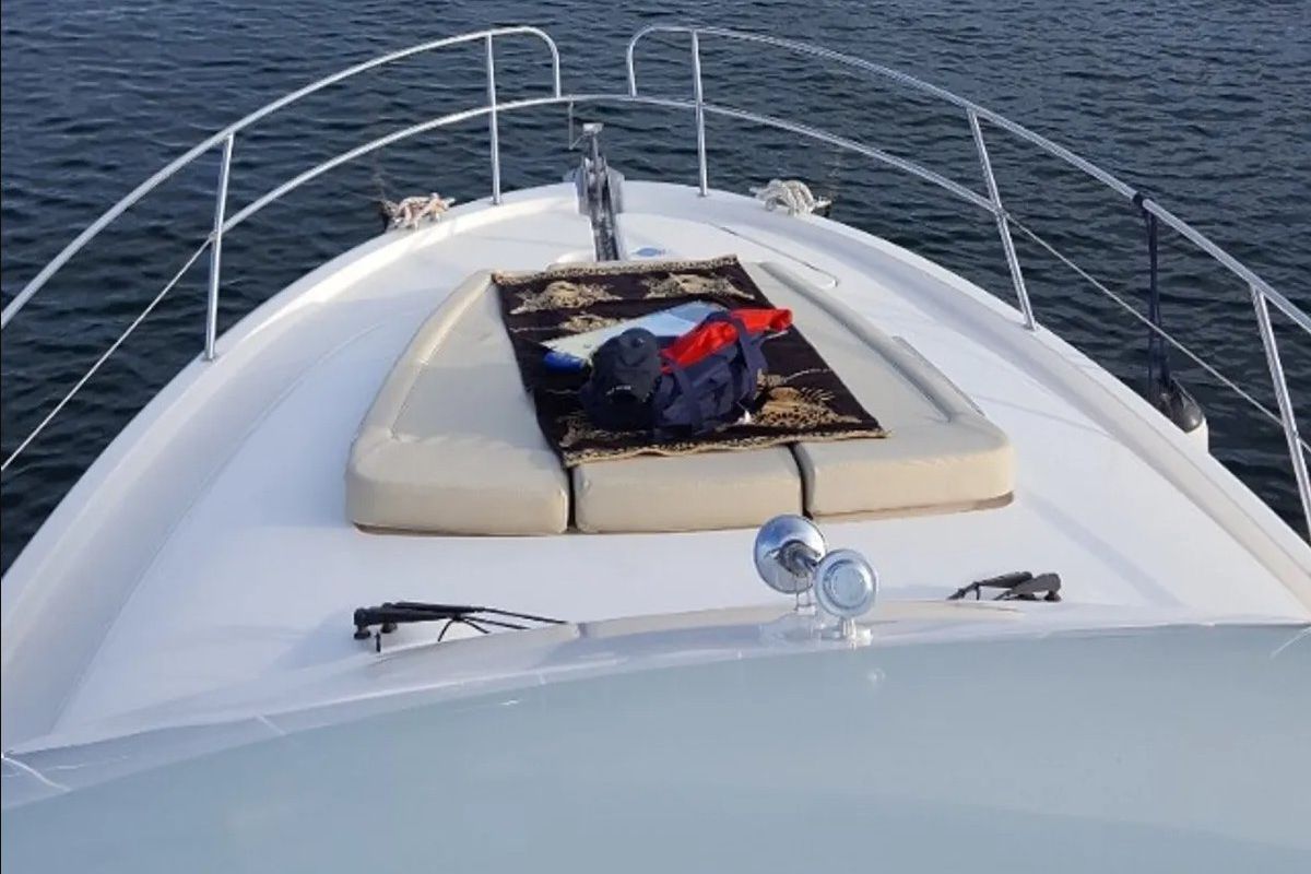Salon of Fortuna, a Jeanneau Prestige 36 Fly yacht at Punat, Croatia