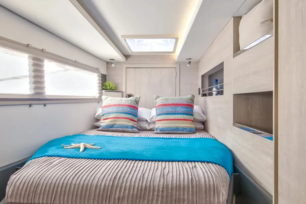 Cabin on Moorings 4500L/10 Crewed, a Leopard 45 catamaran at Bois D'Orange, Saint Lucia