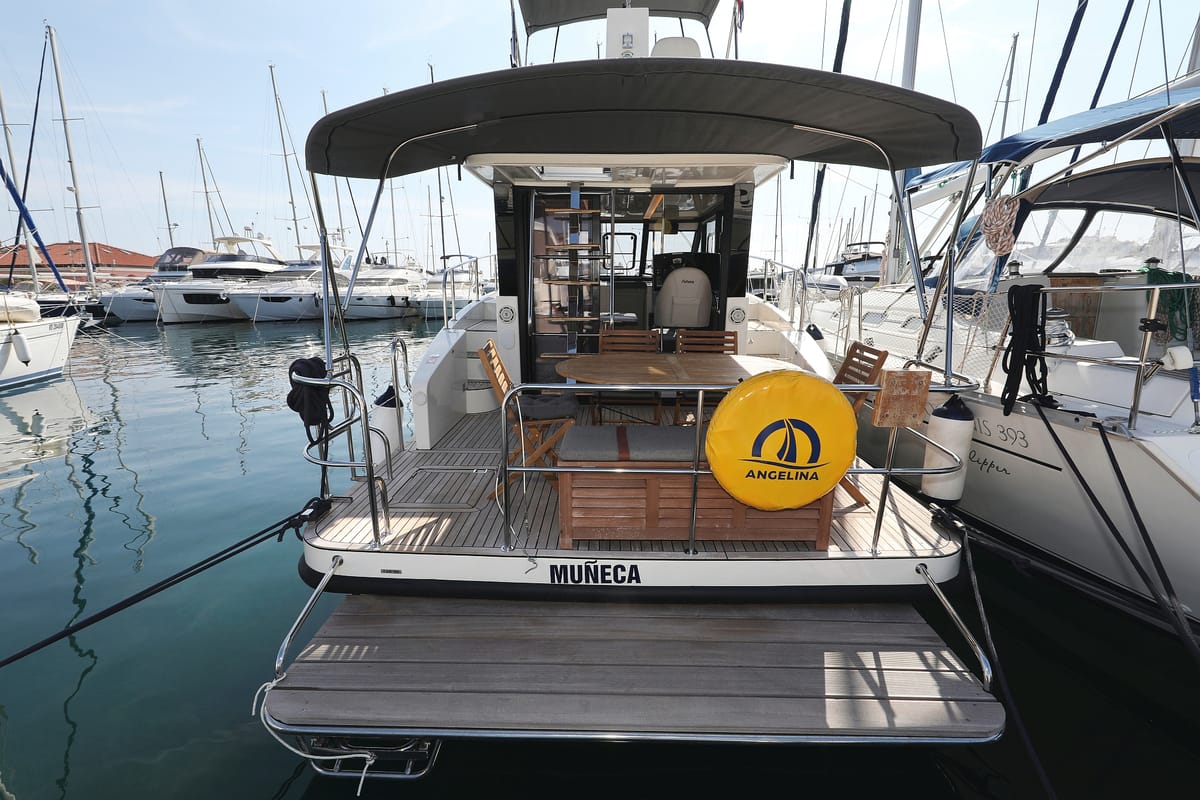 Deck of Muneca, a Cobra Yachts Futura 40 Grand Horizon yacht at Grad Vodice, Croatia