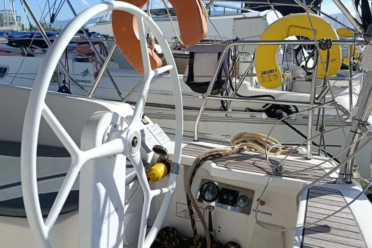 BLUE PEARL, a Bavaria Bavaria 41 Cruiser sailboat at Athens, Greece