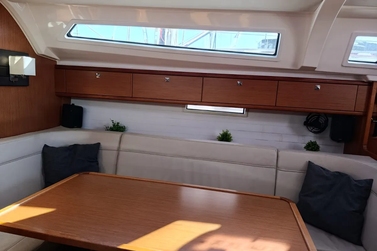 BLUE PEARL, a Bavaria Bavaria 41 Cruiser sailboat at Athens, Greece