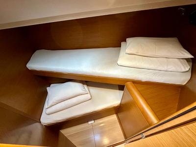 Cabin on Hallyday, a Jeanneau Sun Odyssey 449 sailboat at Općina Sukošan, Croatia