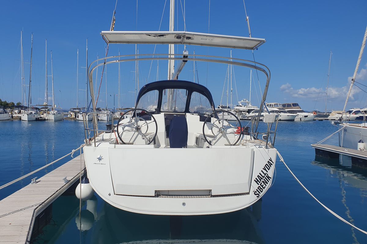 Exterior view of Hallyday, a Jeanneau Sun Odyssey 449 sailboat at Općina Sukošan, Croatia