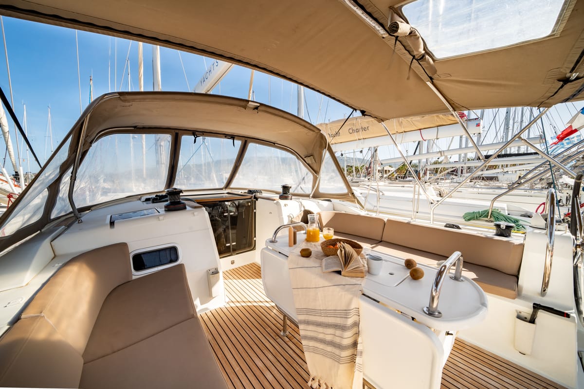Juicy Lucy, a Jeanneau Sun Odyssey 519 sailboat at Municipal Unit of Nea Peramos, Greece