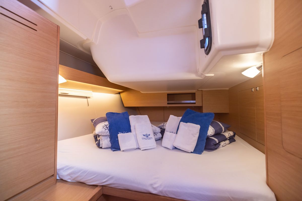 Cabin on Catacea, a Dufour 430 sailboat at Primošten, Croatia