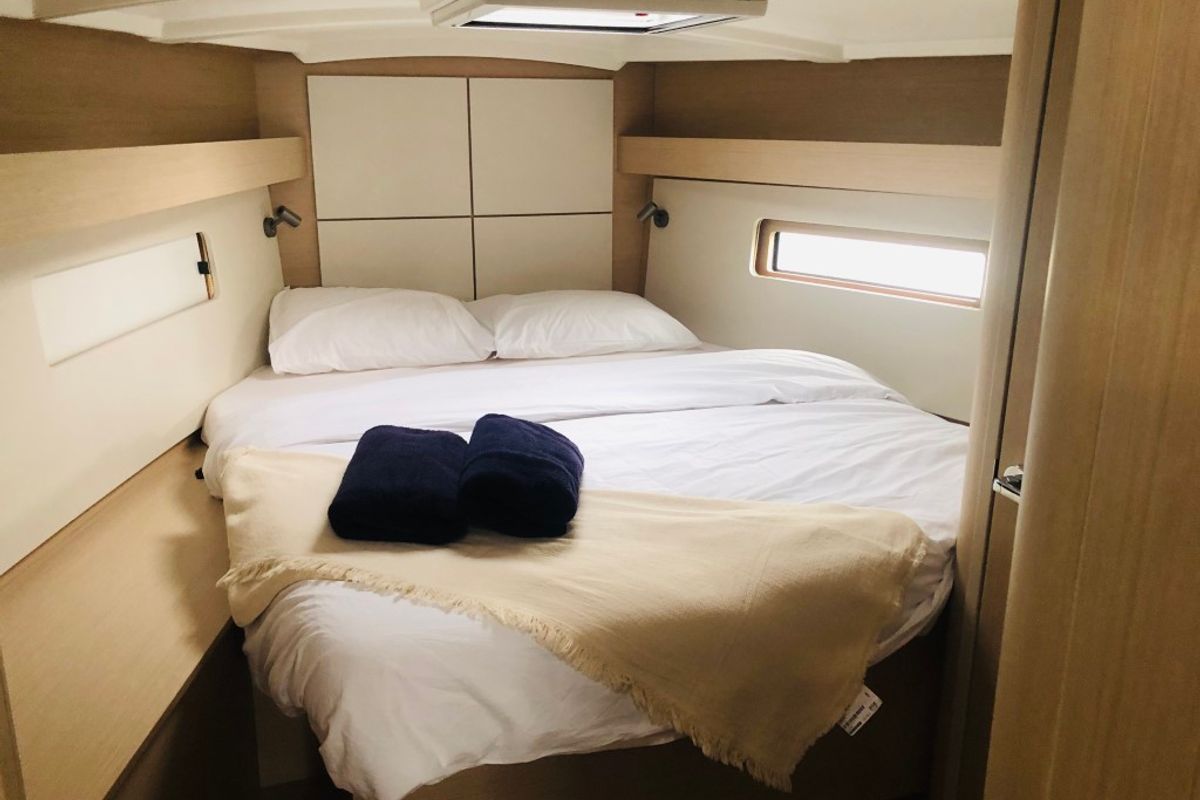 Cabin on AZORIAN, a Beneteau Oceanis 40.1 sailboat at Split, Croatia