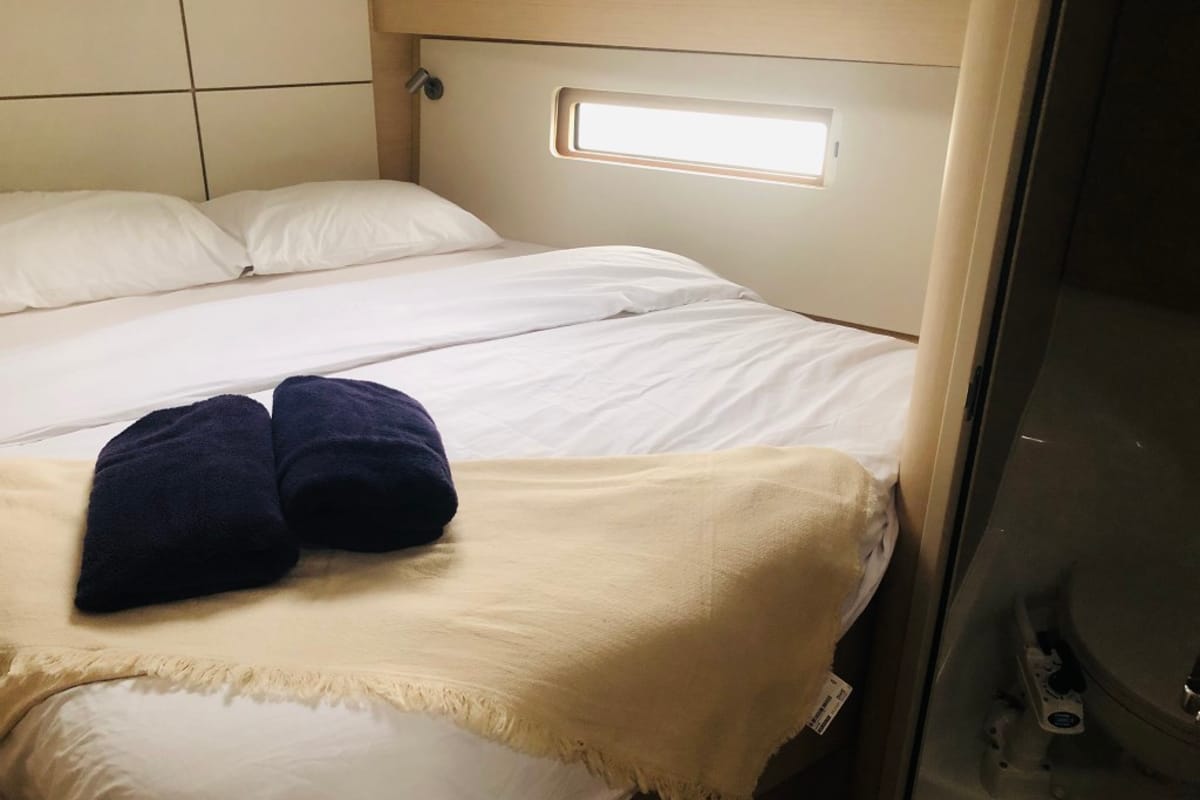 Cabin on AZORIAN, a Beneteau Oceanis 40.1 sailboat at Split, Croatia