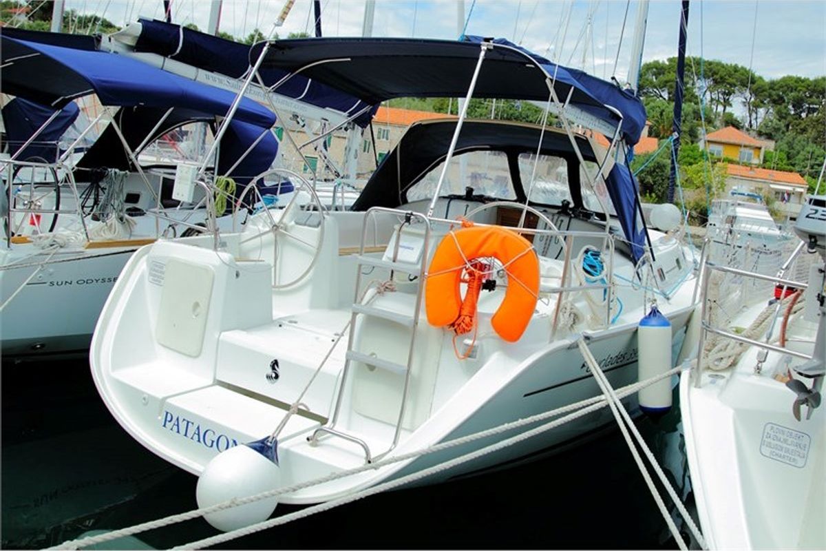 Exterior view of Bleu Note, a Beneteau Cyclades 39 sailboat at Yerseke, Netherlands