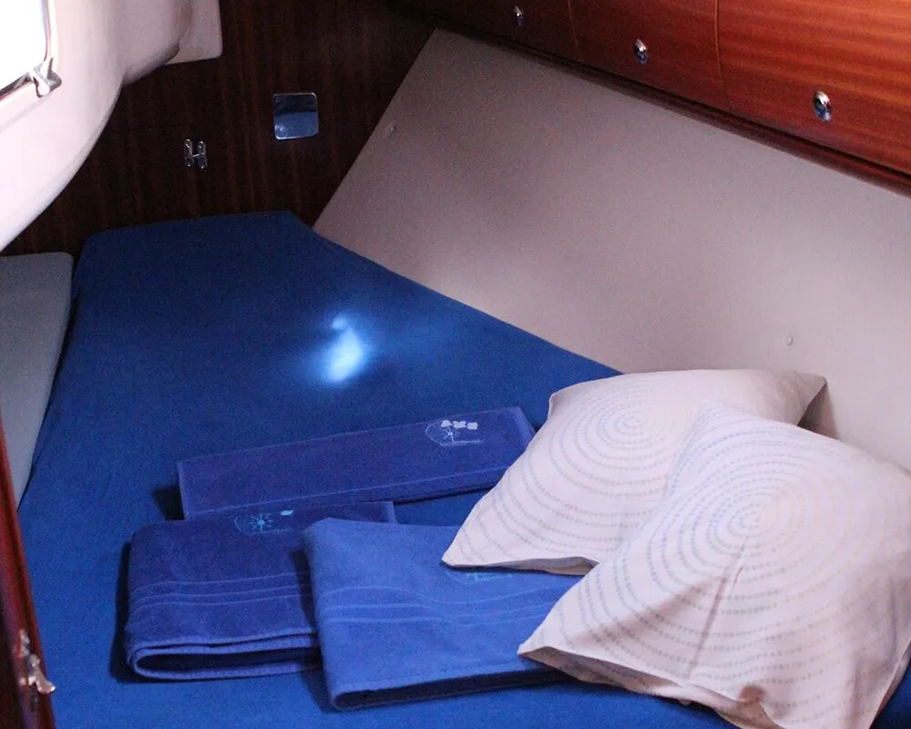 Cabin on La Luna, a Bavaria 30 Cruiser sailboat at Općina Vrsar, Croatia