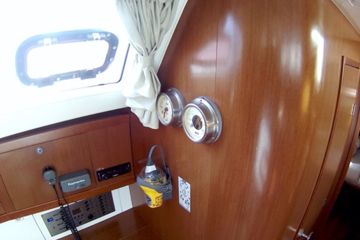 Shedir, a Beneteau Oceanis 46 sailboat at Olbia, Italy