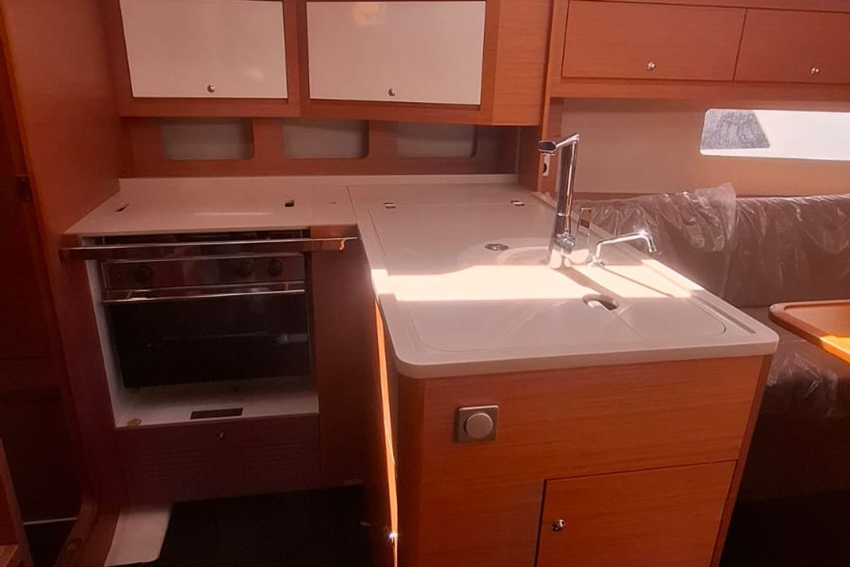 Galley of Nala, a Dufour 37 sailboat at Tonnarella, Italy