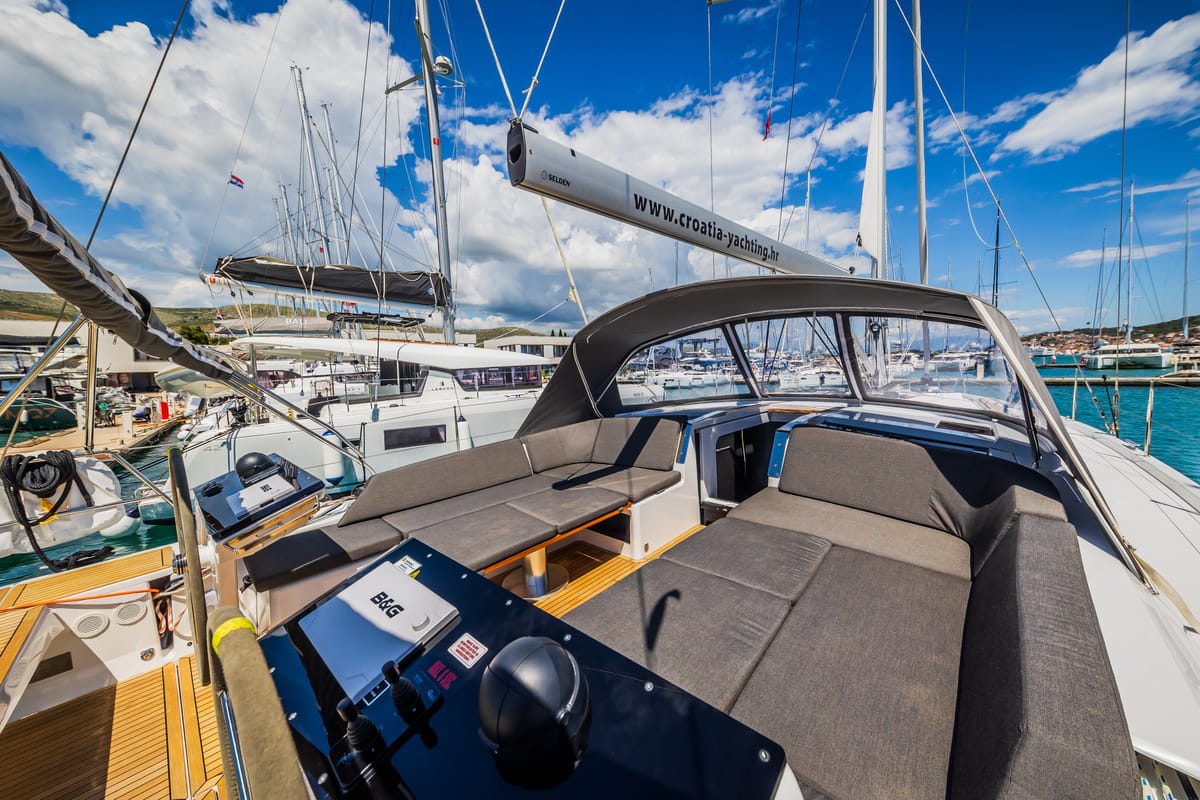 Deck of Ilonka - OW, a Hanse Yachts Hanse 460 sailboat at Seget Donji, Croatia