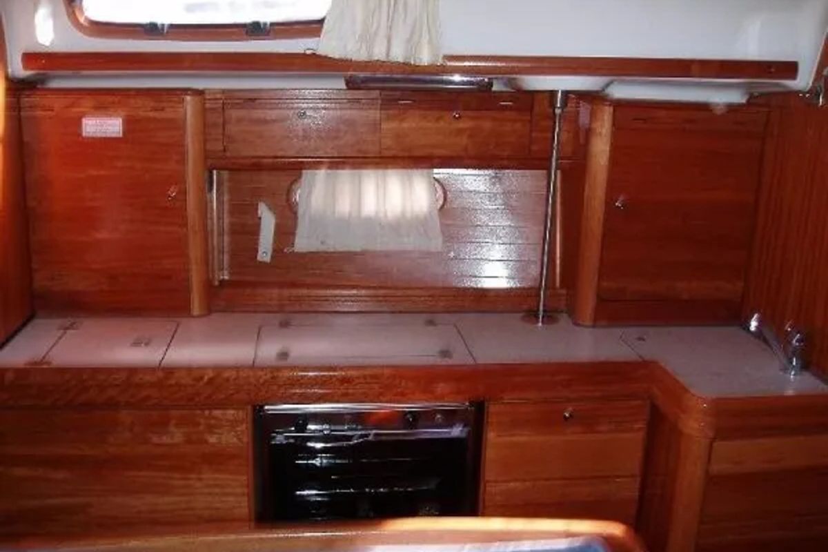 Galley of NATALIE, a Bavaria 39 Cruiser sailboat at Volos Municipality, Greece