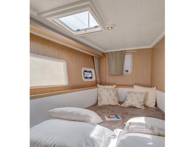 Cabin on Mare Quiero, a Lagoon 400 catamaran at Bodrum, Turkey
