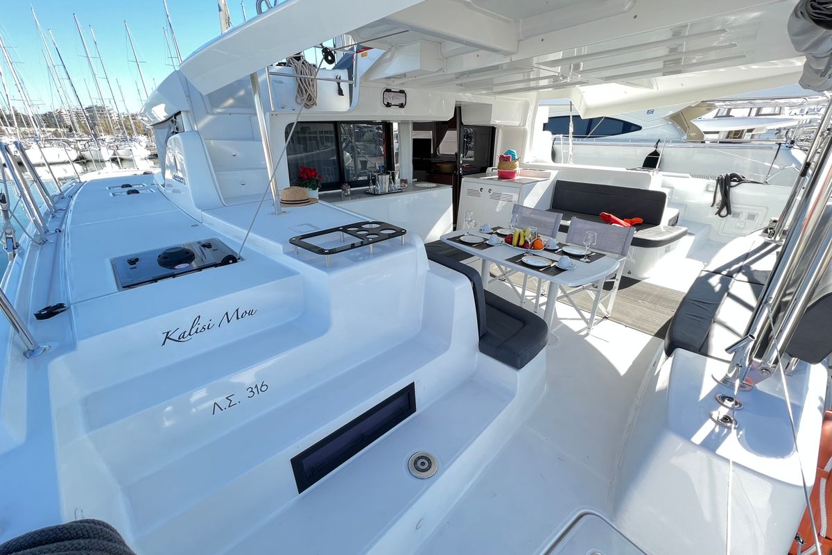 Deck of Kalisi Mou, a Lagoon 46 catamaran at Parikia, Greece