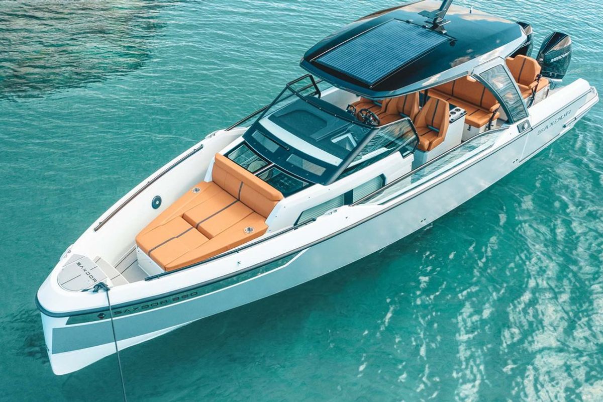 Exterior view of Pax, a Saxdor Yachts Saxdor 320 GTO motorboat at Općina Sukošan, Croatia