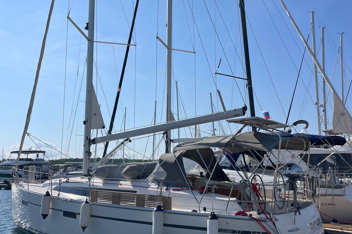 Exterior view of Mapalimi, a Bavaria Cruiser 37 sailboat at Grad Šibenik, Croatia
