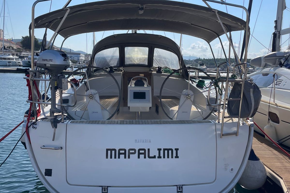 Exterior view of Mapalimi, a Bavaria Cruiser 37 sailboat at Grad Šibenik, Croatia