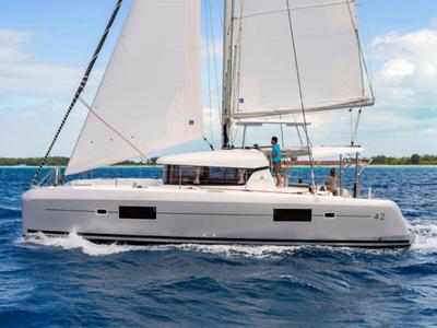 No Name: Master Cabin #2 (Cabin Charter 2 pax) FULLY CREWED, ALL EXPENSES