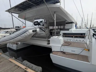 TY-Casa, a Lagoon Lagoon 43 catamaran at Bonifacio / Bunifaziu, France