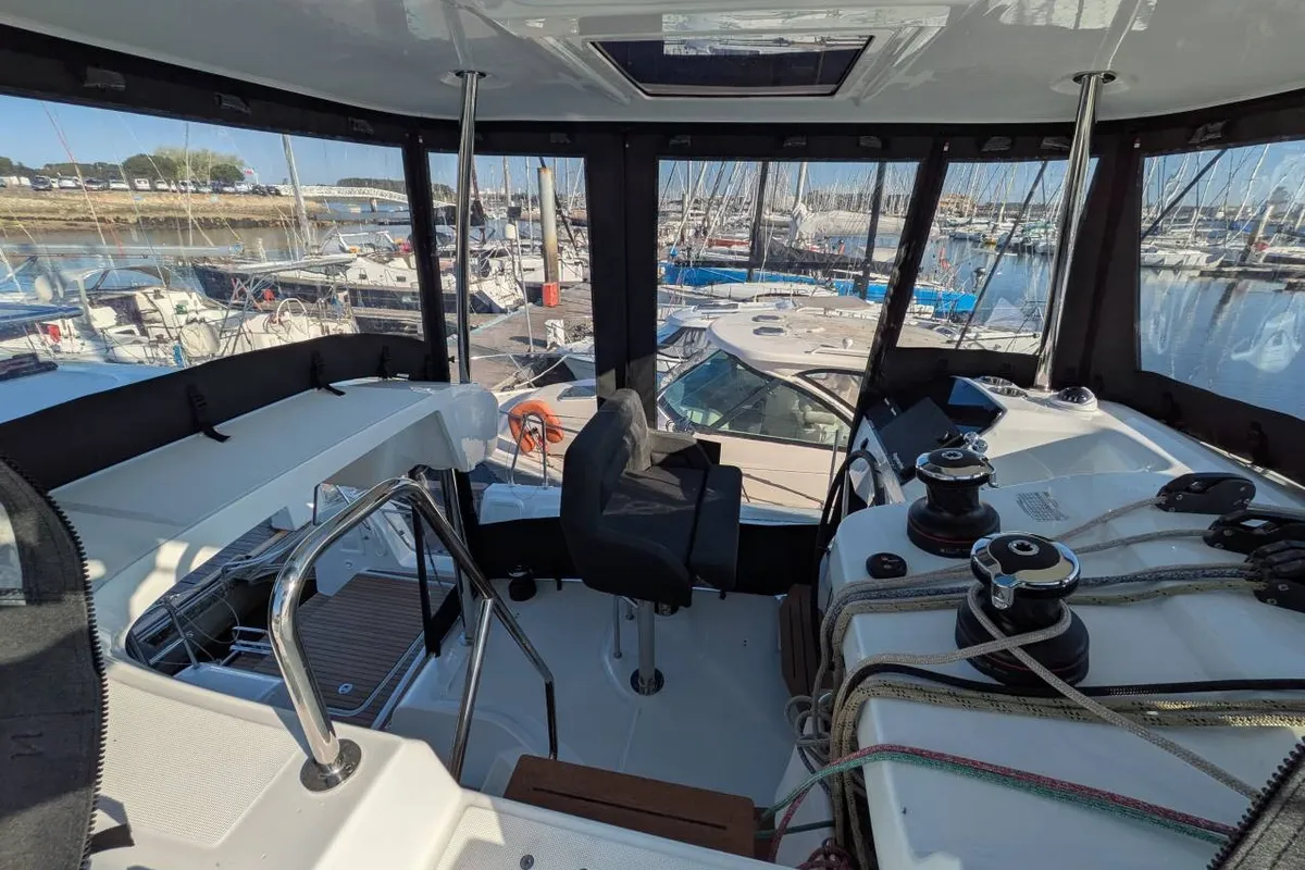 TY-Casa, a Lagoon Lagoon 43 catamaran at Bonifacio / Bunifaziu, France