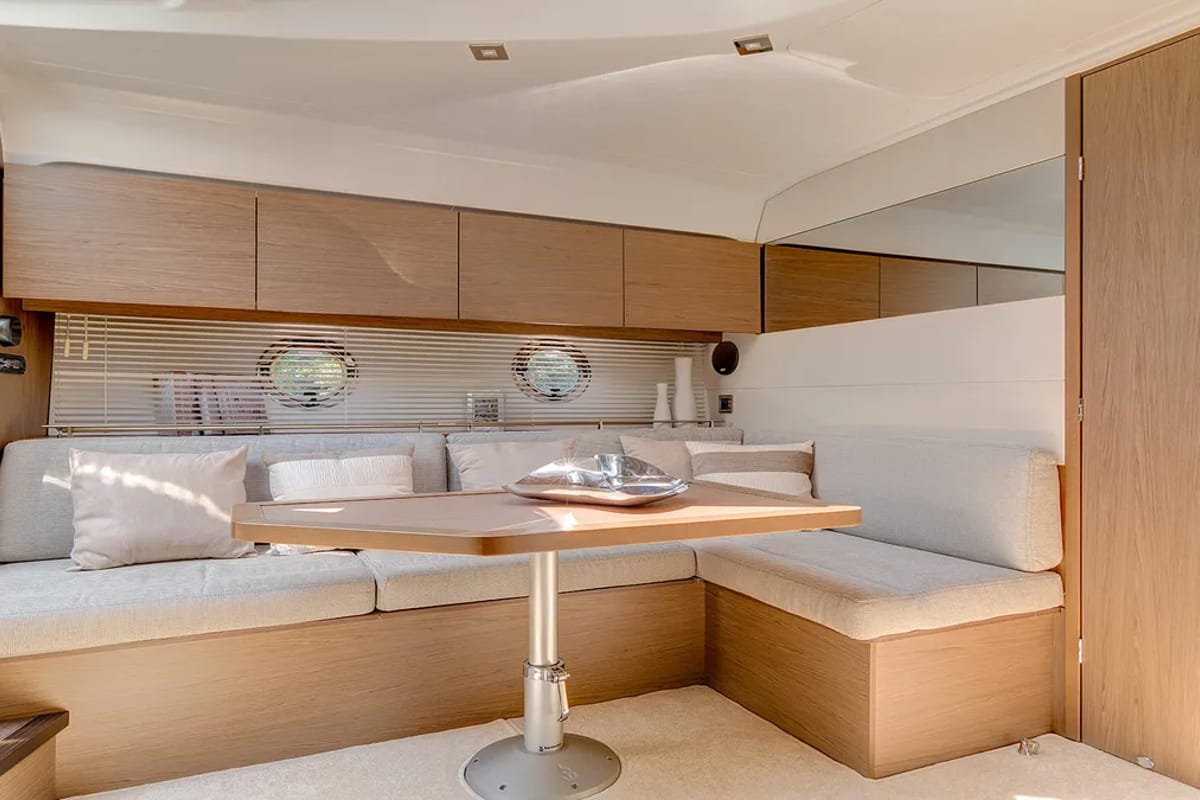 Salon of Monifa, a Beneteau Gran Turismo 38 yacht at Općina Sukošan, Croatia