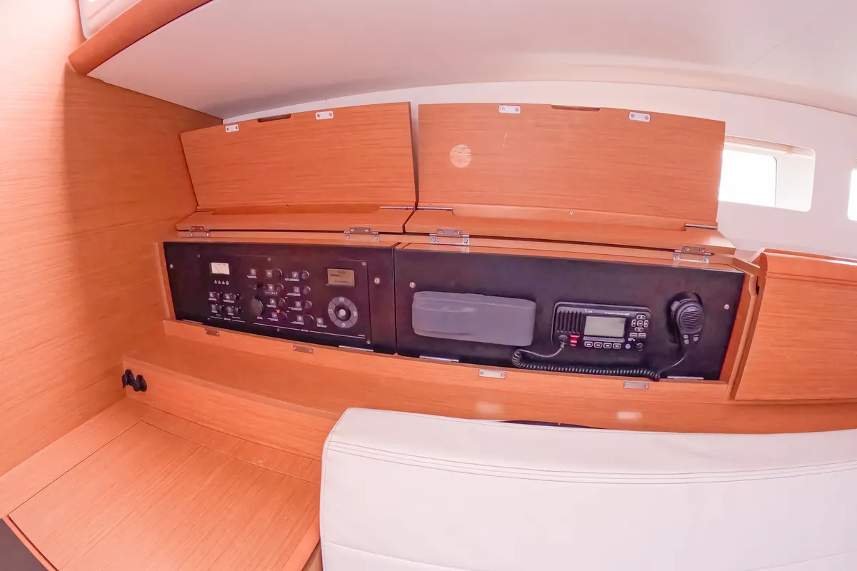 Leia, a Jeanneau Sun Odyssey 519 sailboat at Ibiza, Spain
