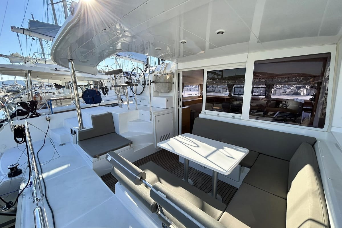 Deck of AQUADANCER, a Lagoon 400 S2 catamaran at Municipal Unit of Ellomenos, Greece