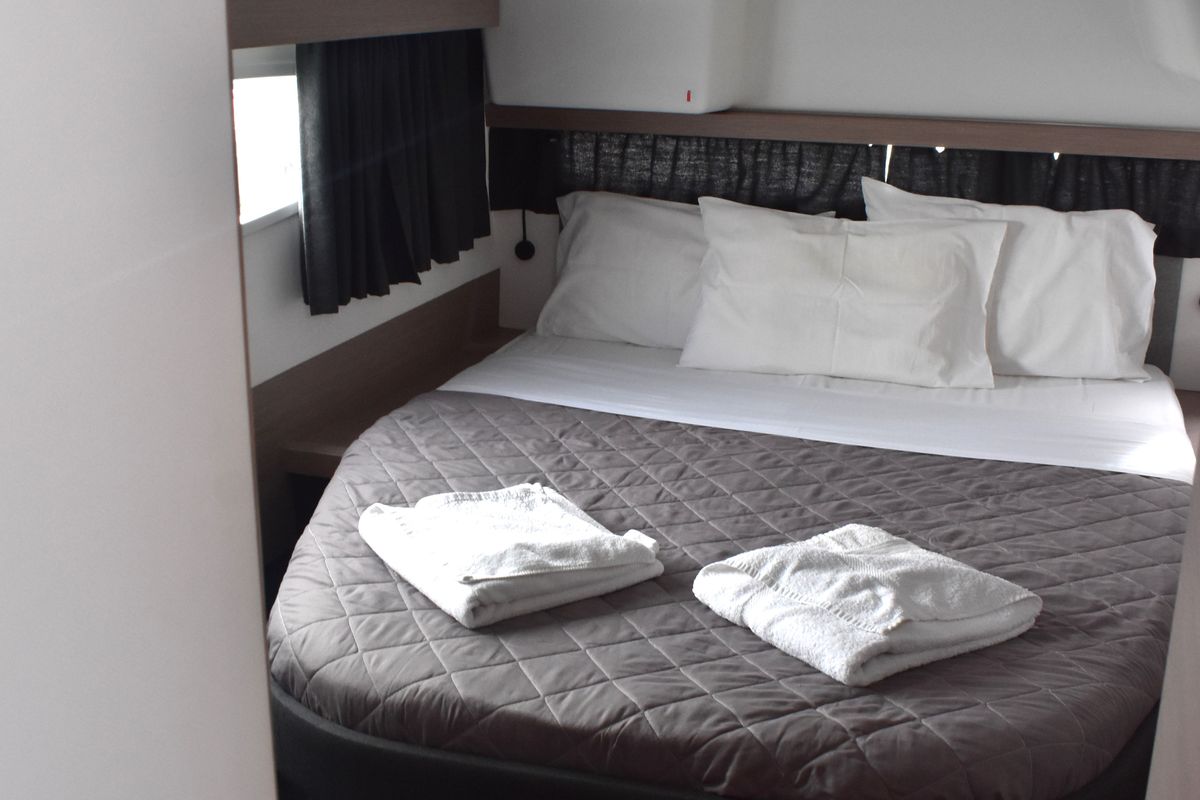 Cabin on Memories, a Fountaine Pajot Isla 40 catamaran at Municipal Unit of Lefkada, Greece