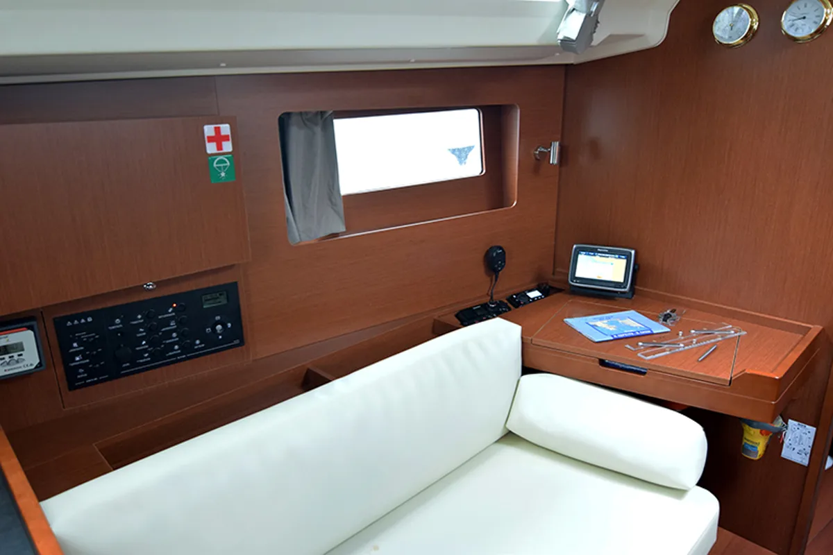 Salon of Norma, a Beneteau Oceanis 41.1 sailboat at Gouvia, Greece