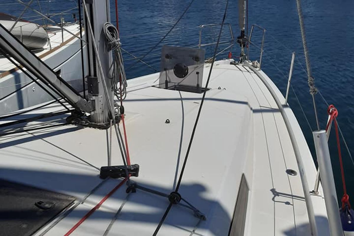 Deck of Circe, a Jeanneau Sun Odyssey 410 sailboat at Volos Municipality, Greece