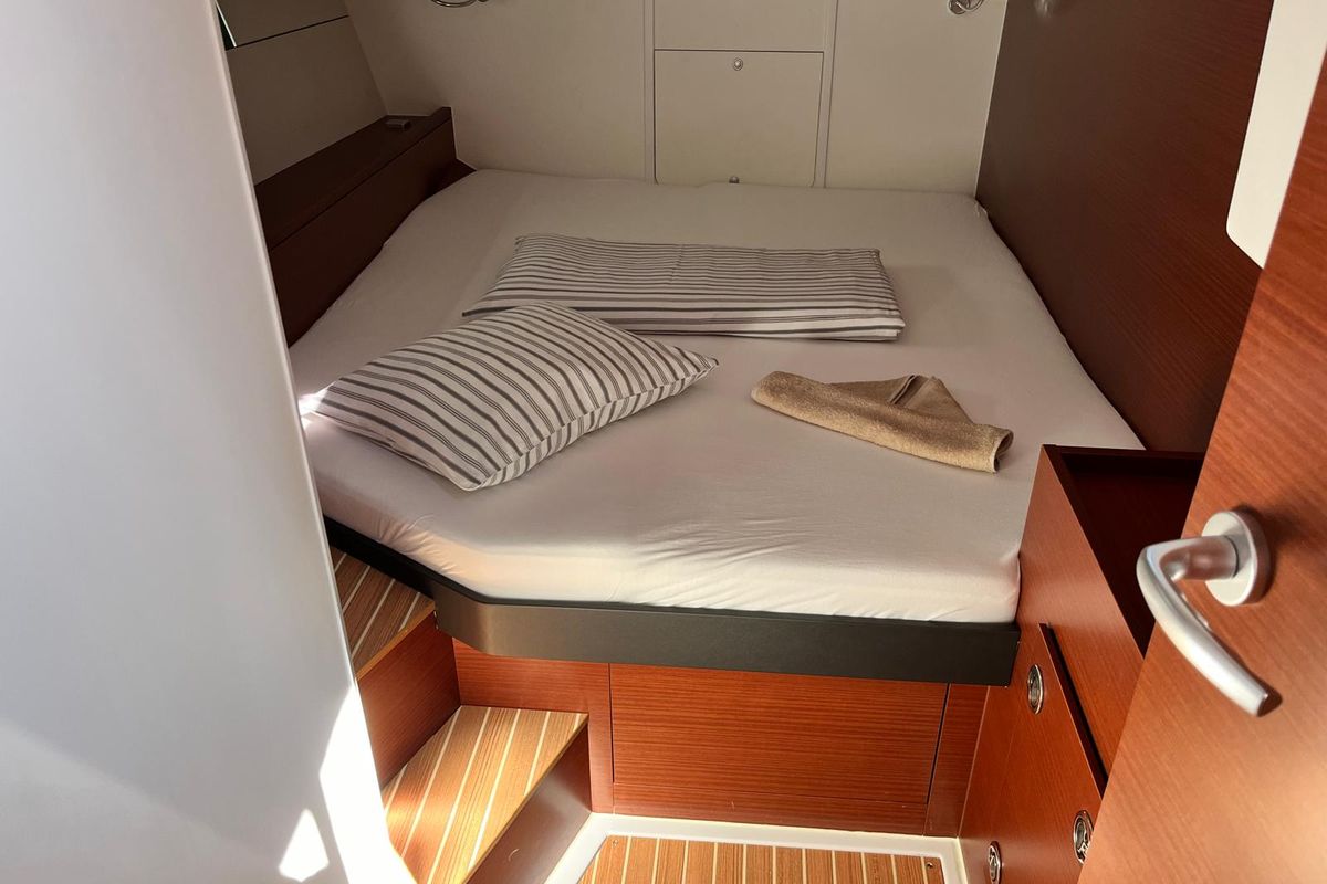 Cabin on Riesling, a Hanse Yachts Hanse 460 sailboat at Seget Donji, Croatia
